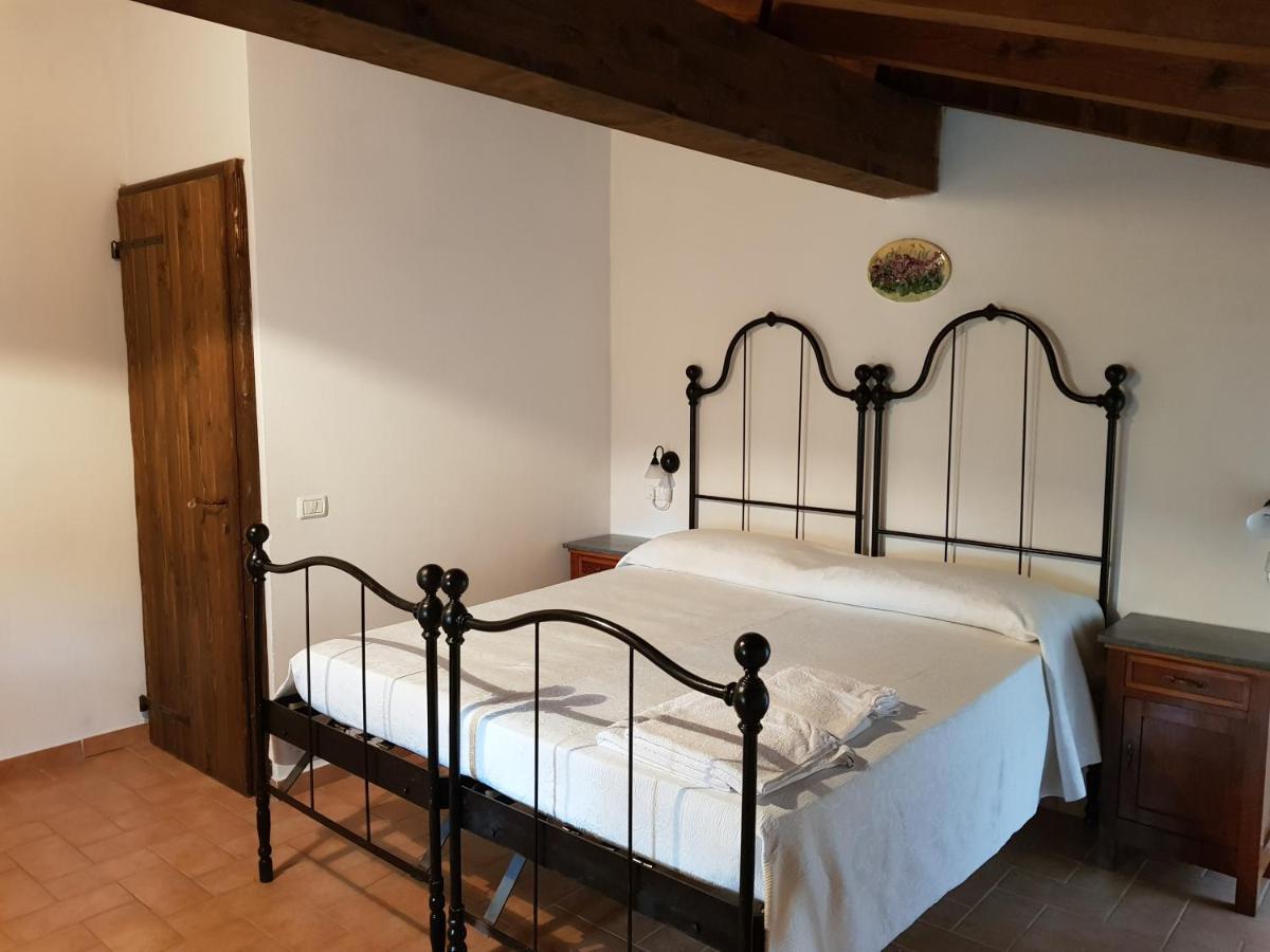 فيلا Monzunoفي Farmhouse Prunara المظهر الخارجي الصورة